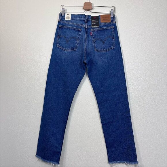 Levi's Premium Wedgie Straight Fit Women’s Jeans Size 28 - Picture 10 of 10